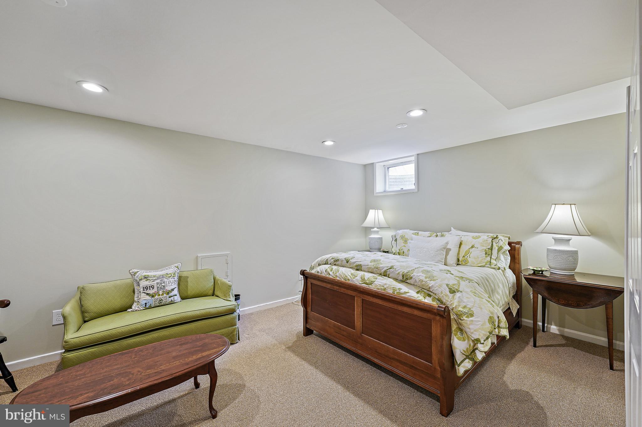 TIMBERLY SOUTH - Residential