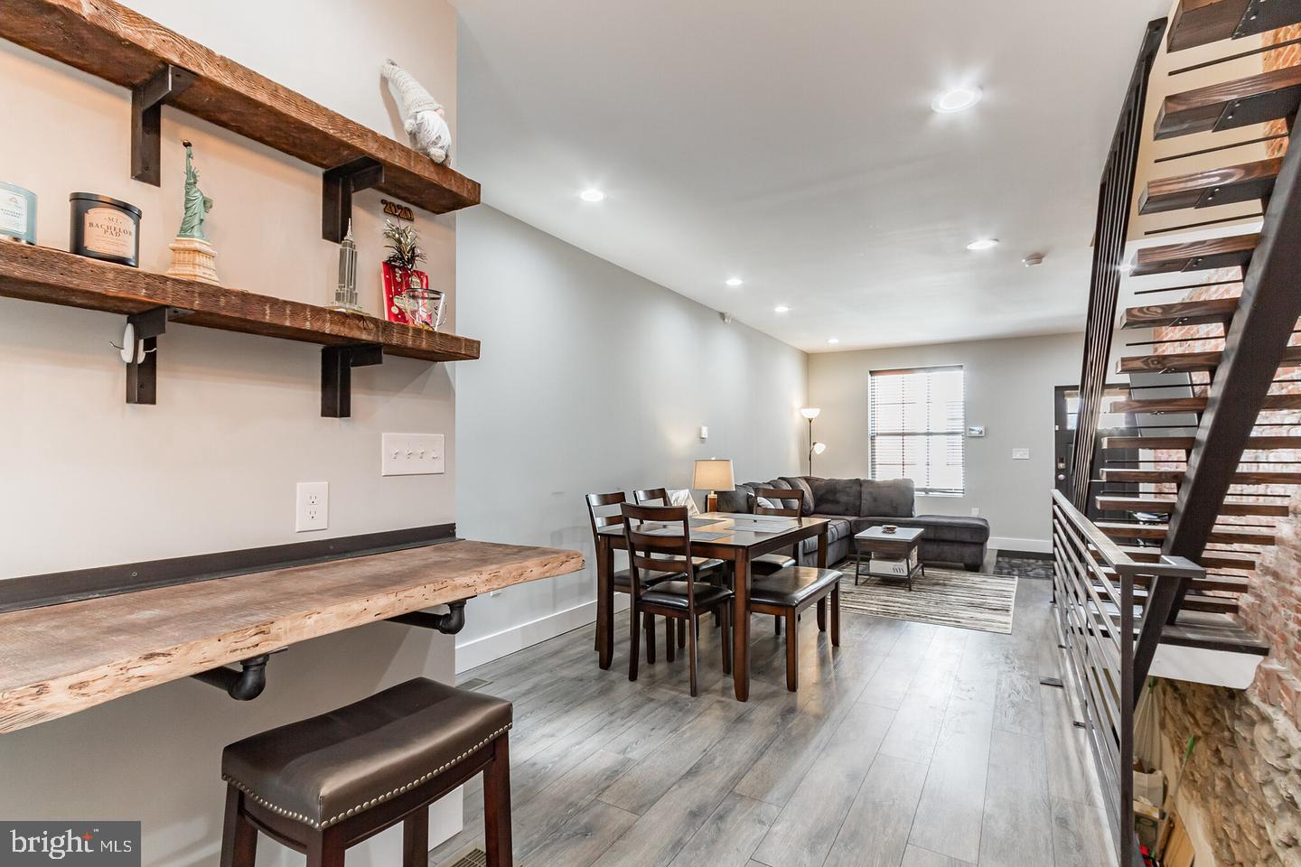 GRAYS FERRY - Residential