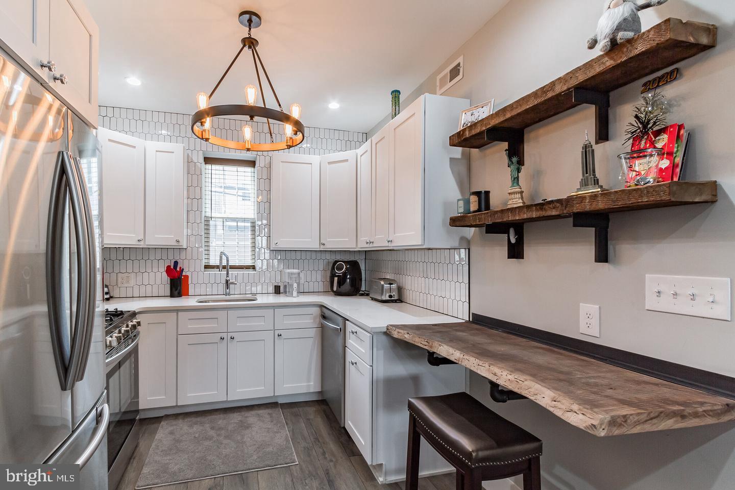 GRAYS FERRY - Residential