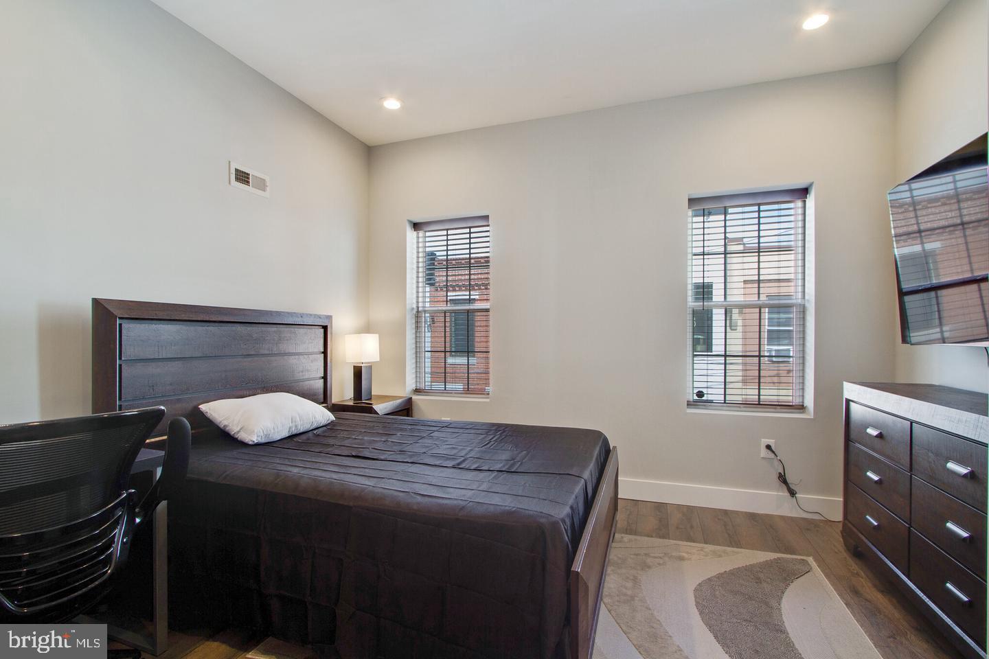 GRAYS FERRY - Residential
