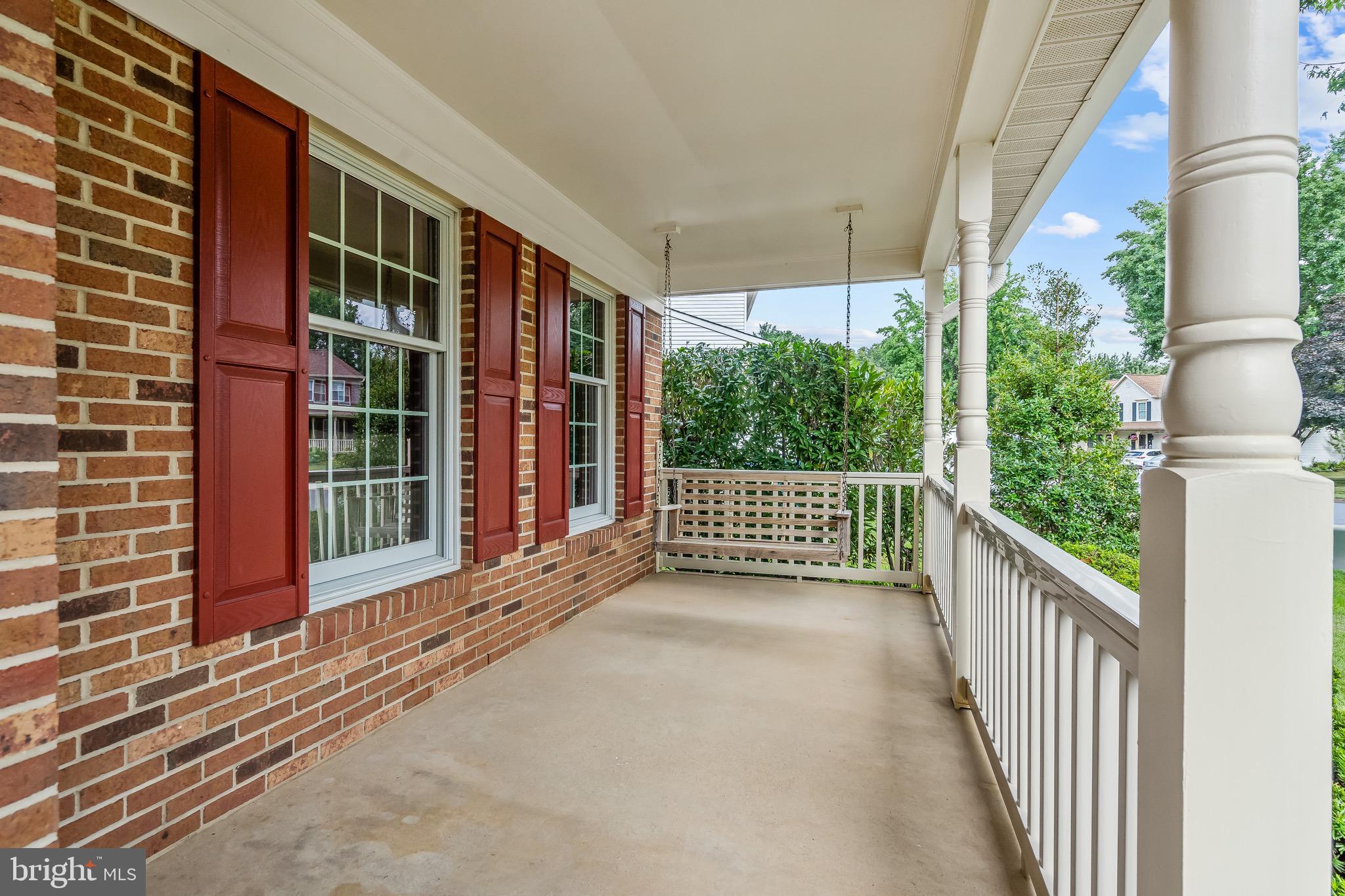 404 TAMARACK LANE