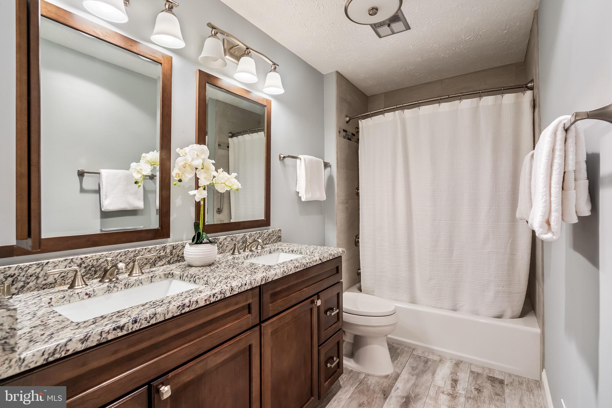 FOREST RIDGE - Residential