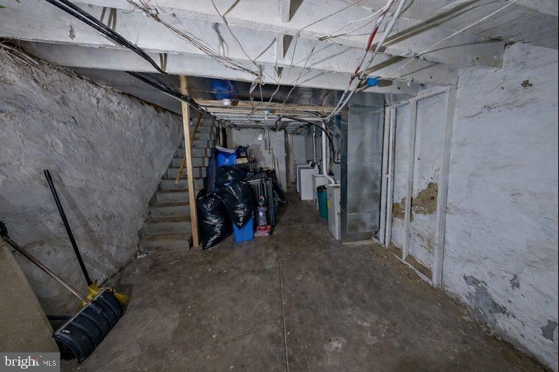 OVERBROOK - Residential