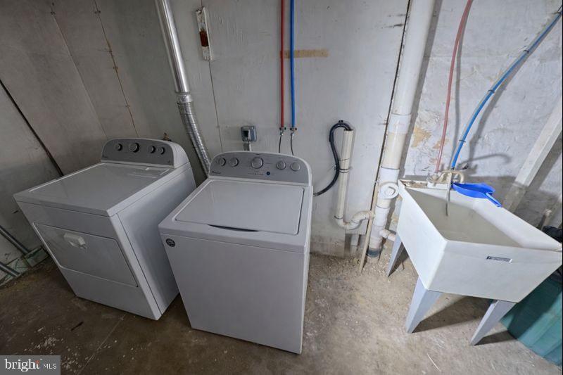 OVERBROOK - Residential