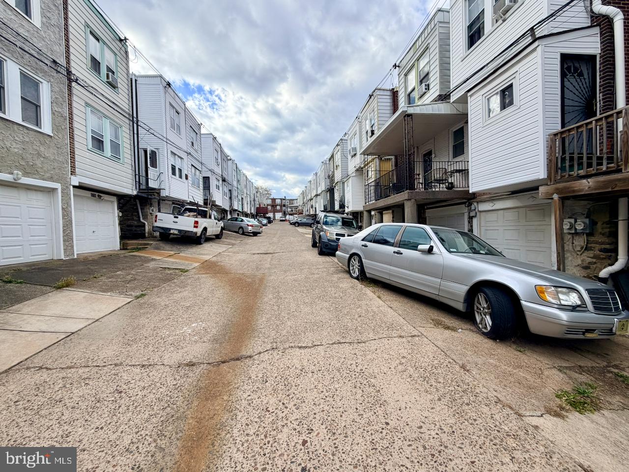 OVERBROOK - Residential