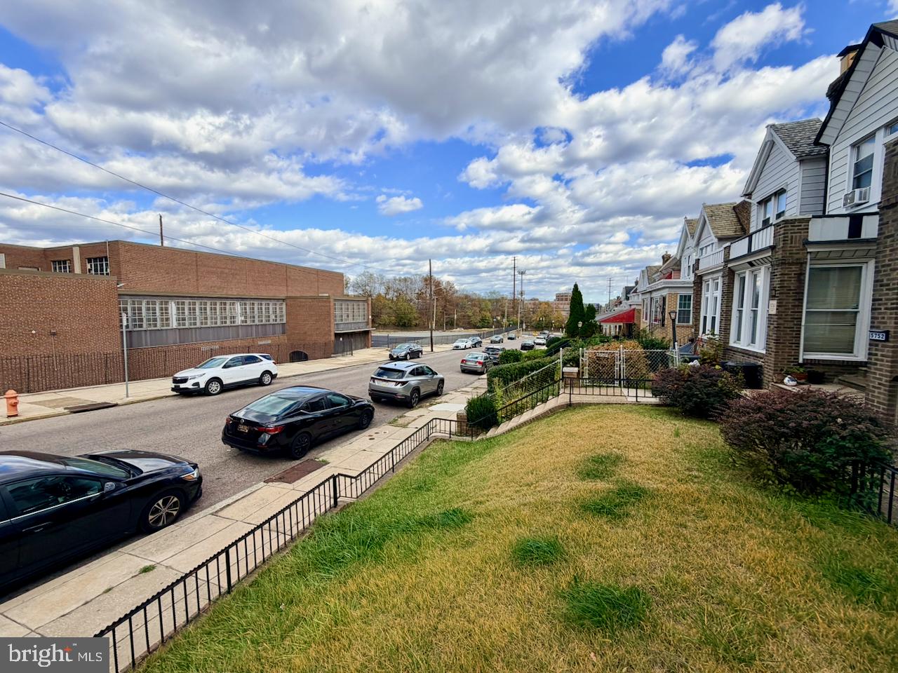 OVERBROOK - Residential