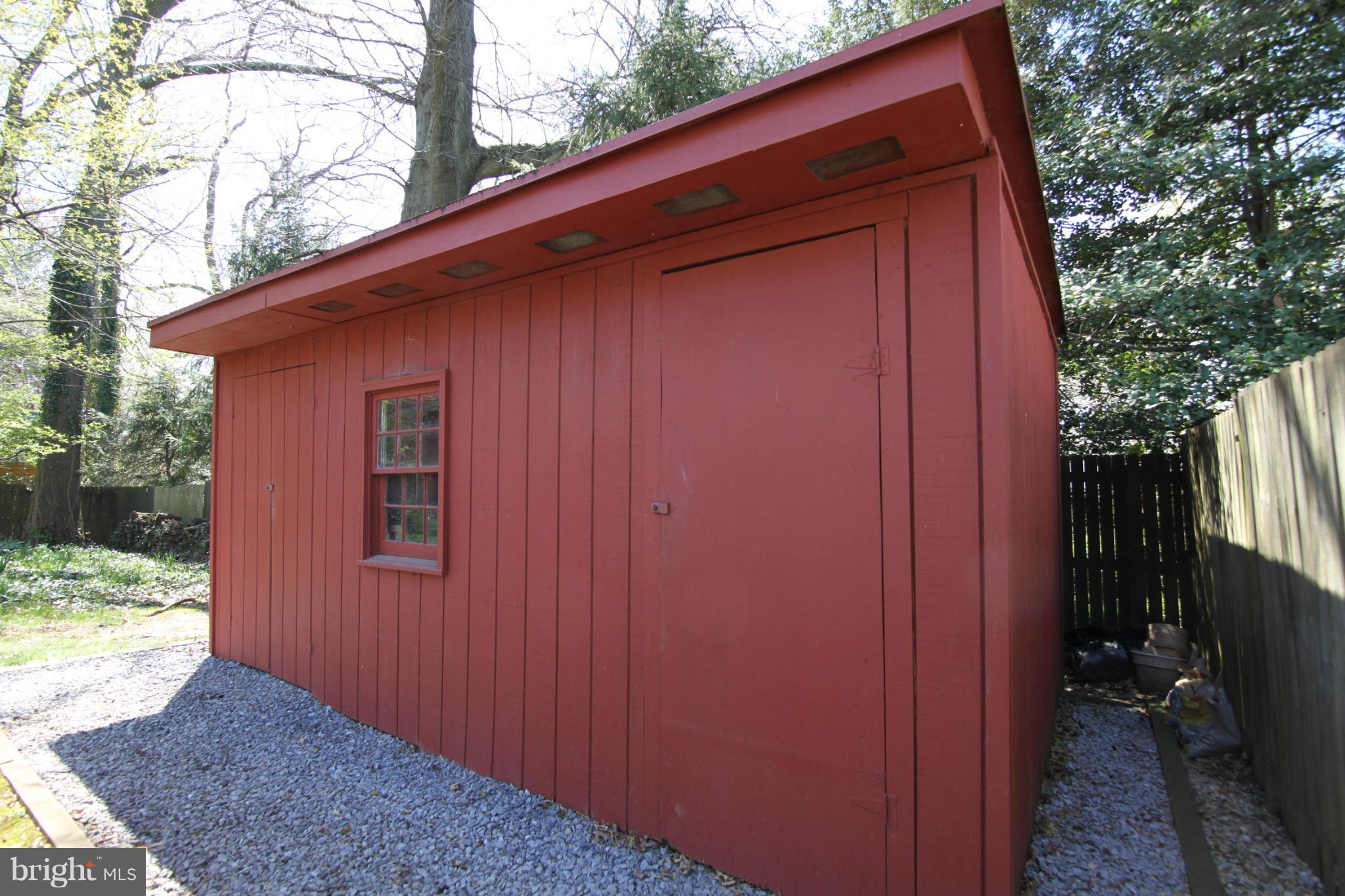 HAMMOND WOODS - Residential