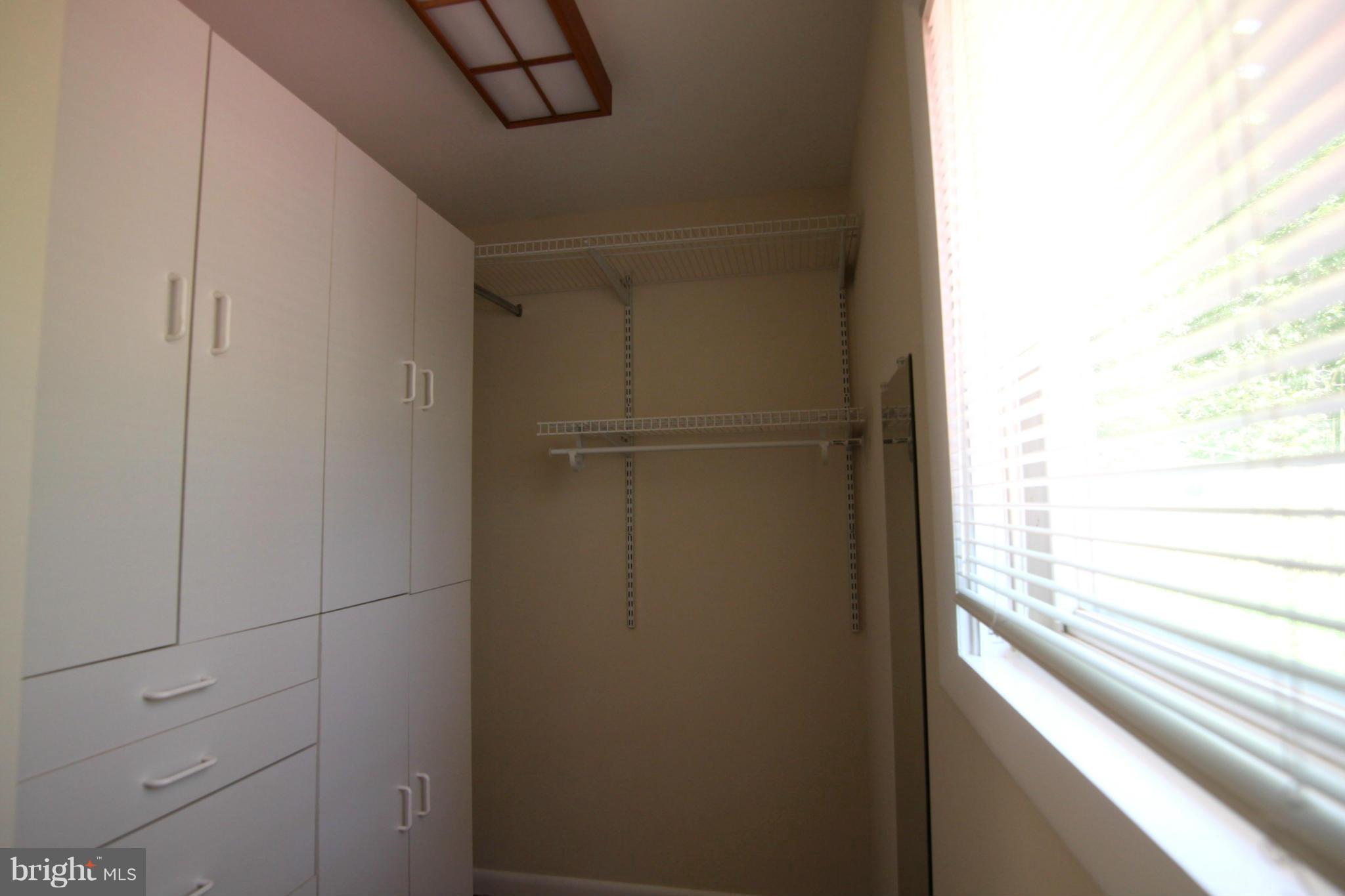 HAMMOND WOODS - Residential