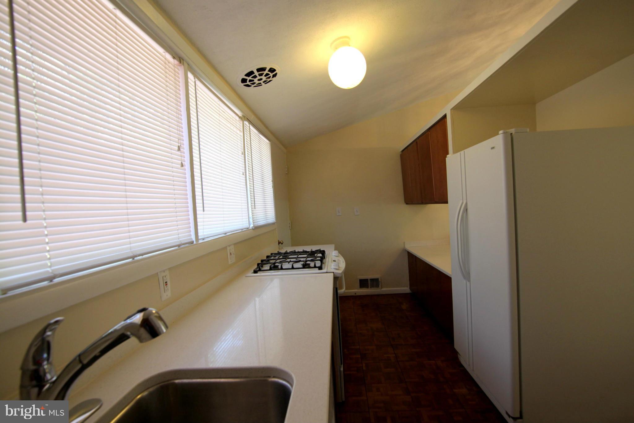 HAMMOND WOODS - Residential