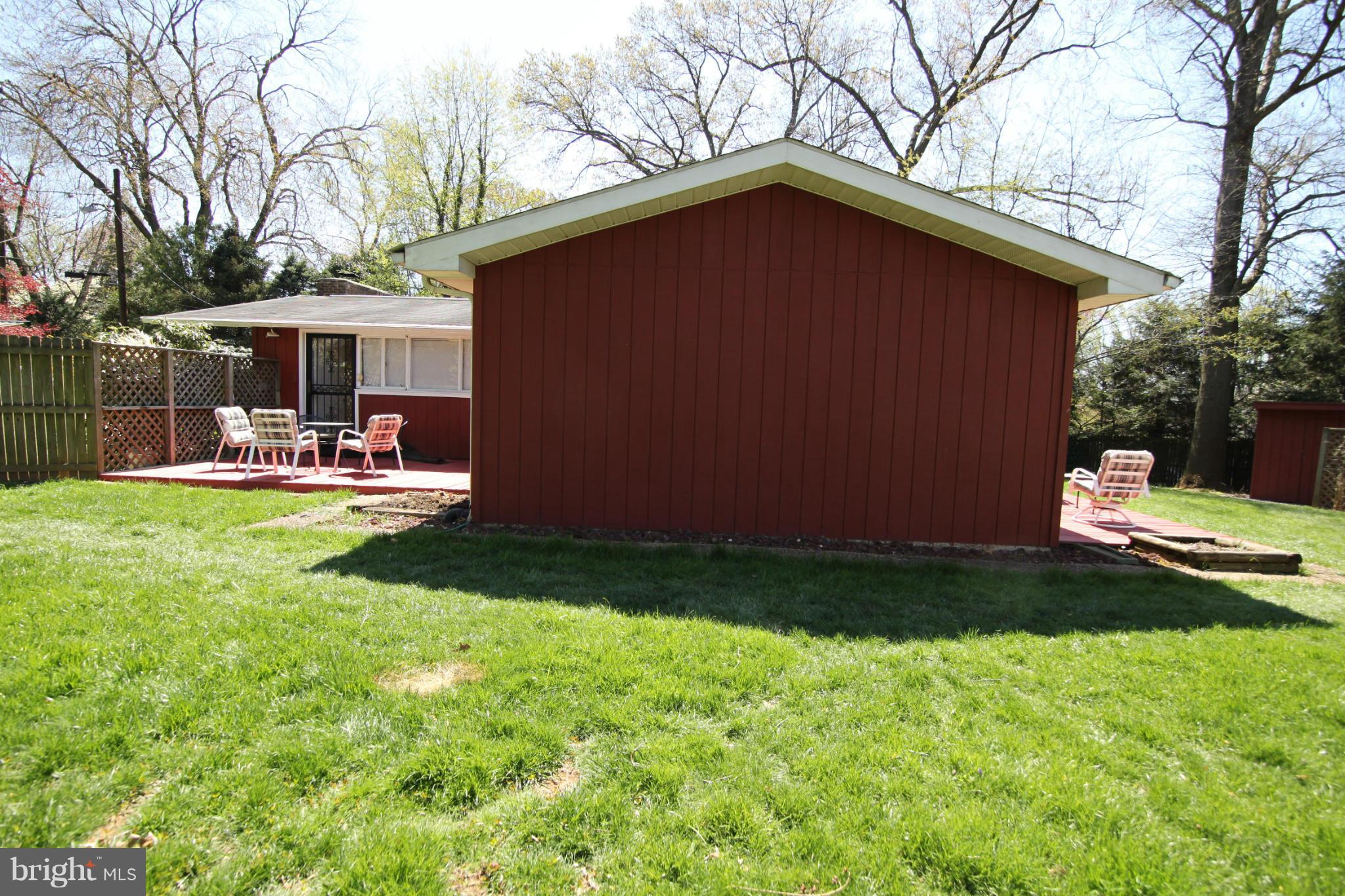 HAMMOND WOODS - Residential