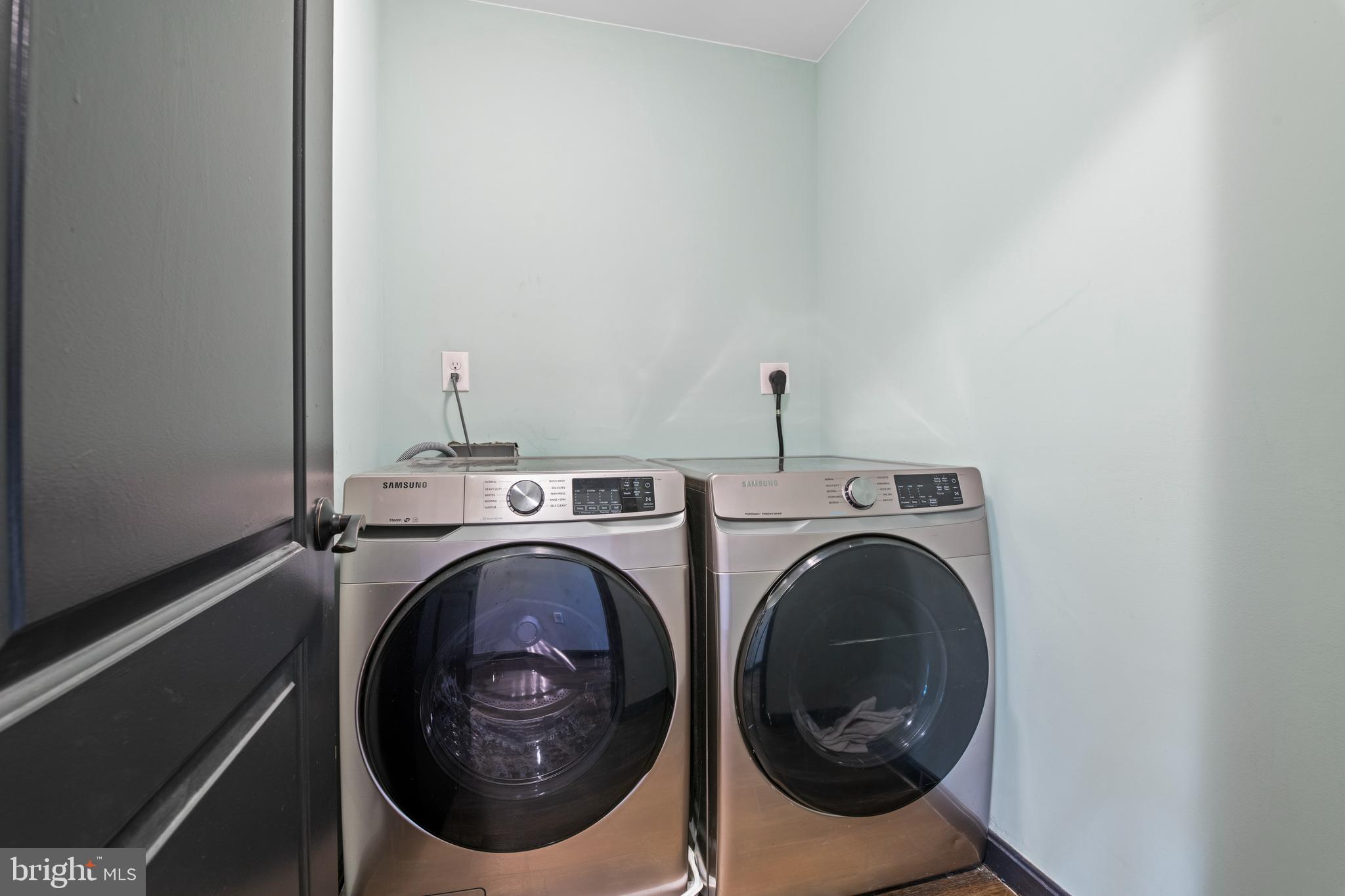 HAMILTON HEIGHTS - Residential