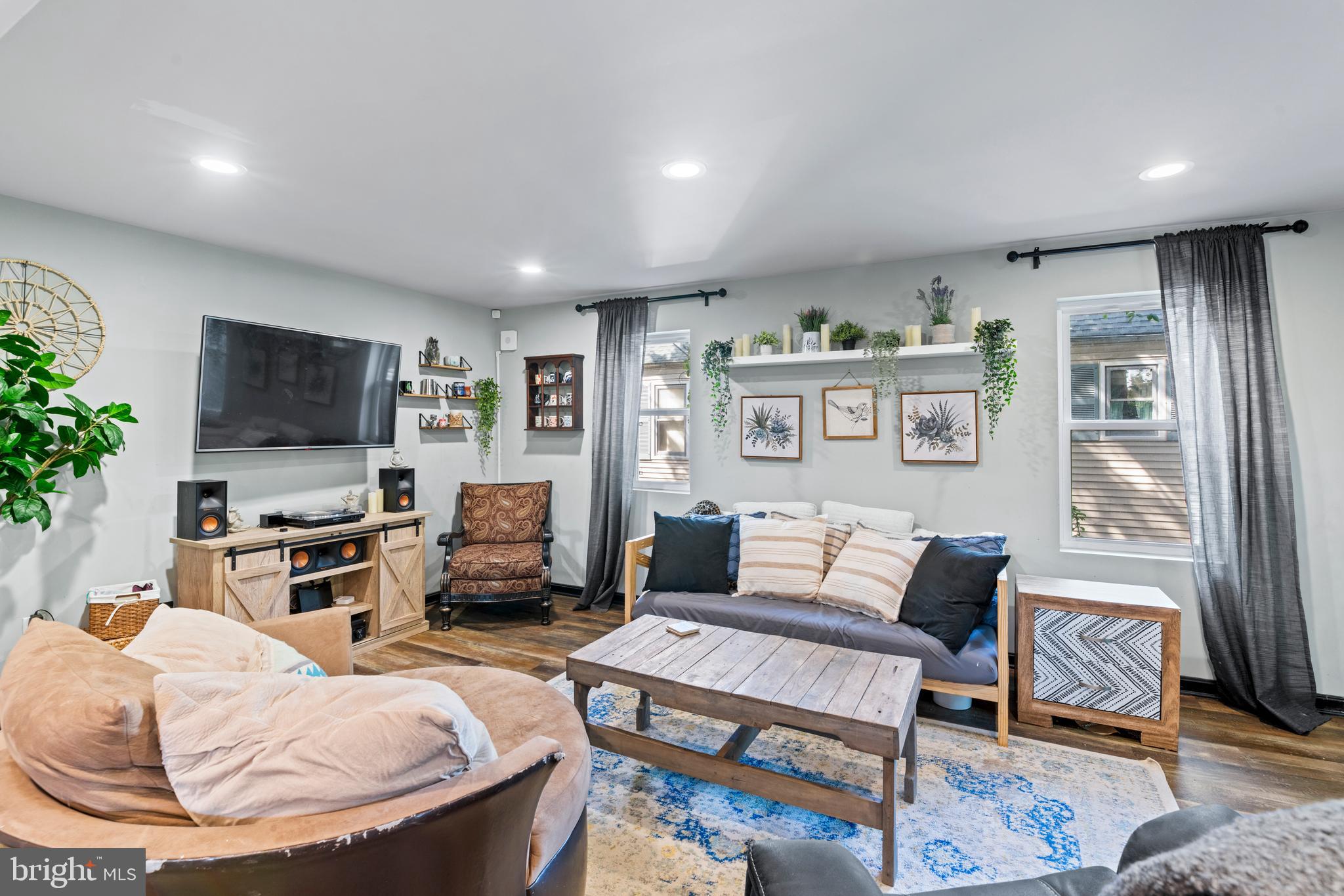 HAMILTON HEIGHTS - Residential