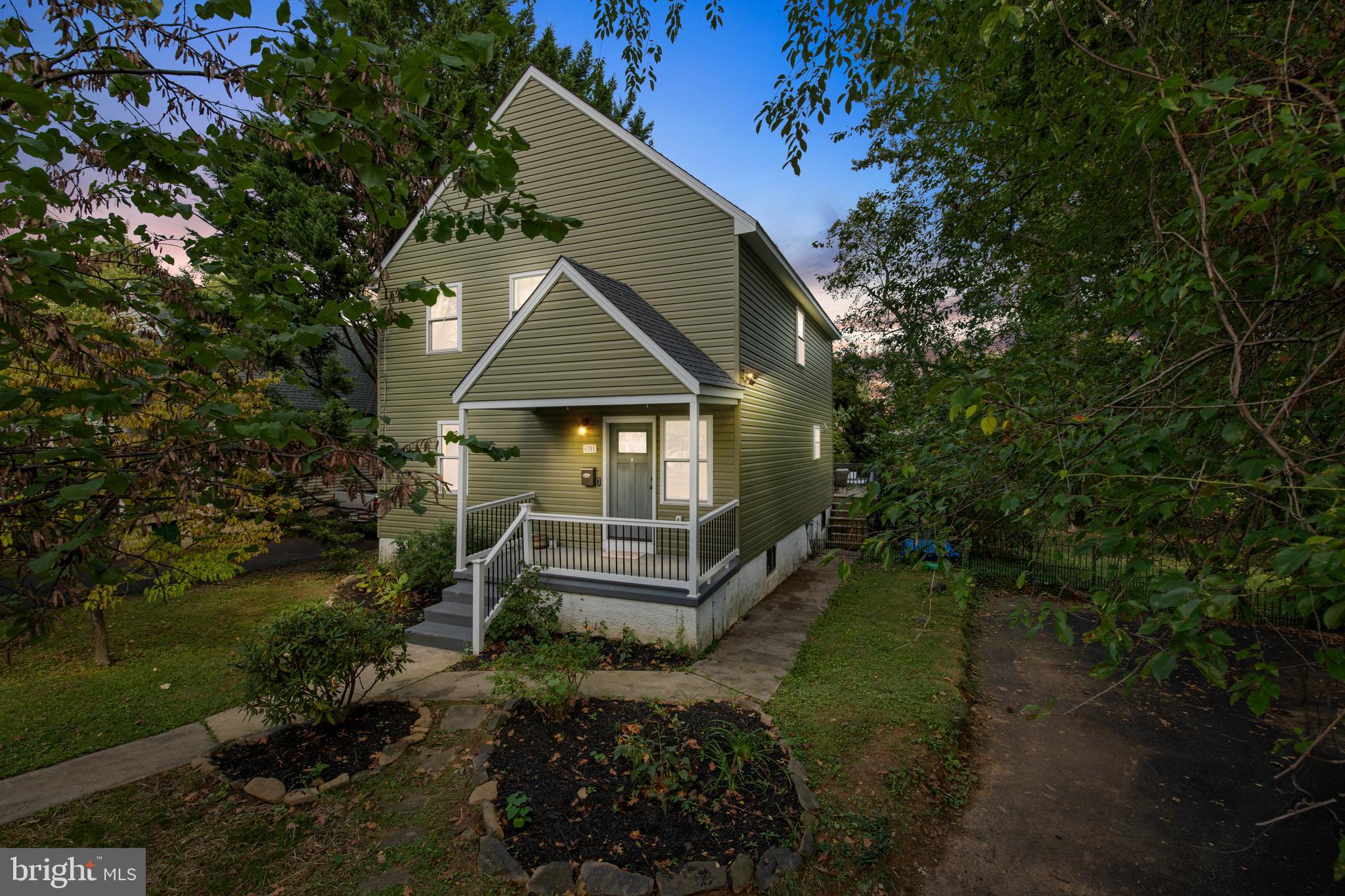 HAMILTON HEIGHTS - Residential