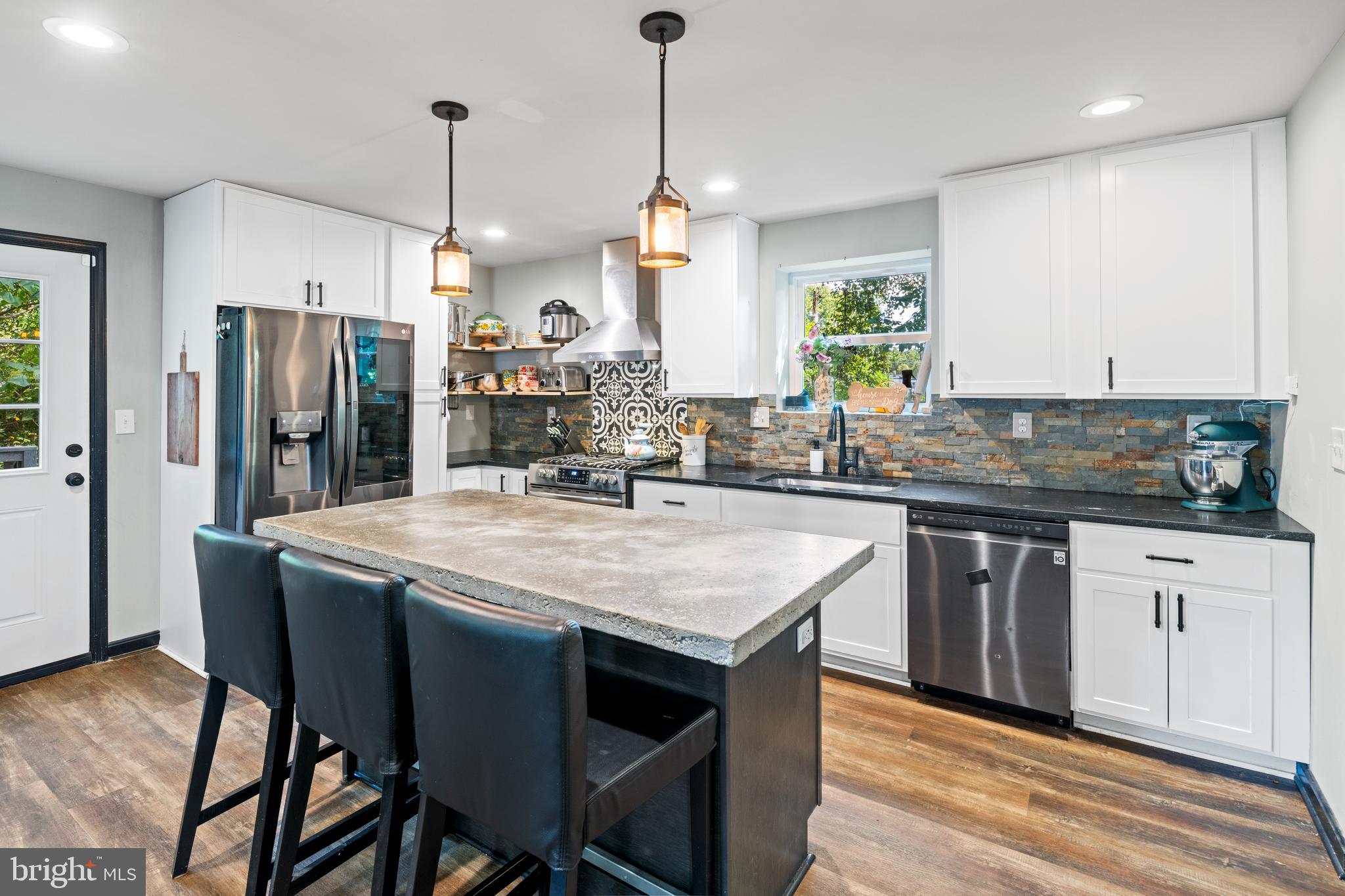 HAMILTON HEIGHTS - Residential