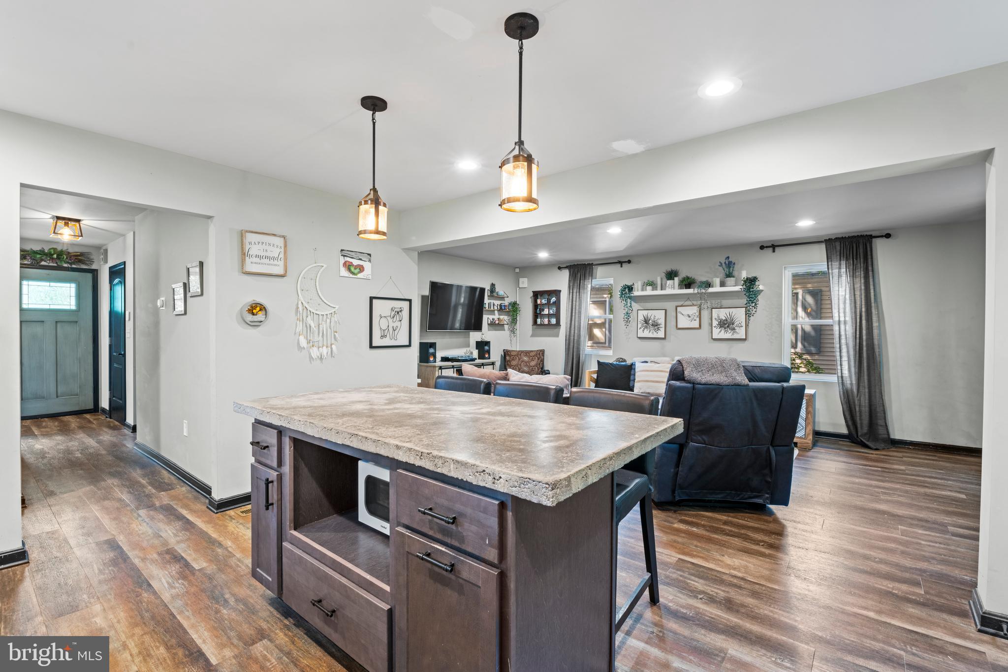 HAMILTON HEIGHTS - Residential