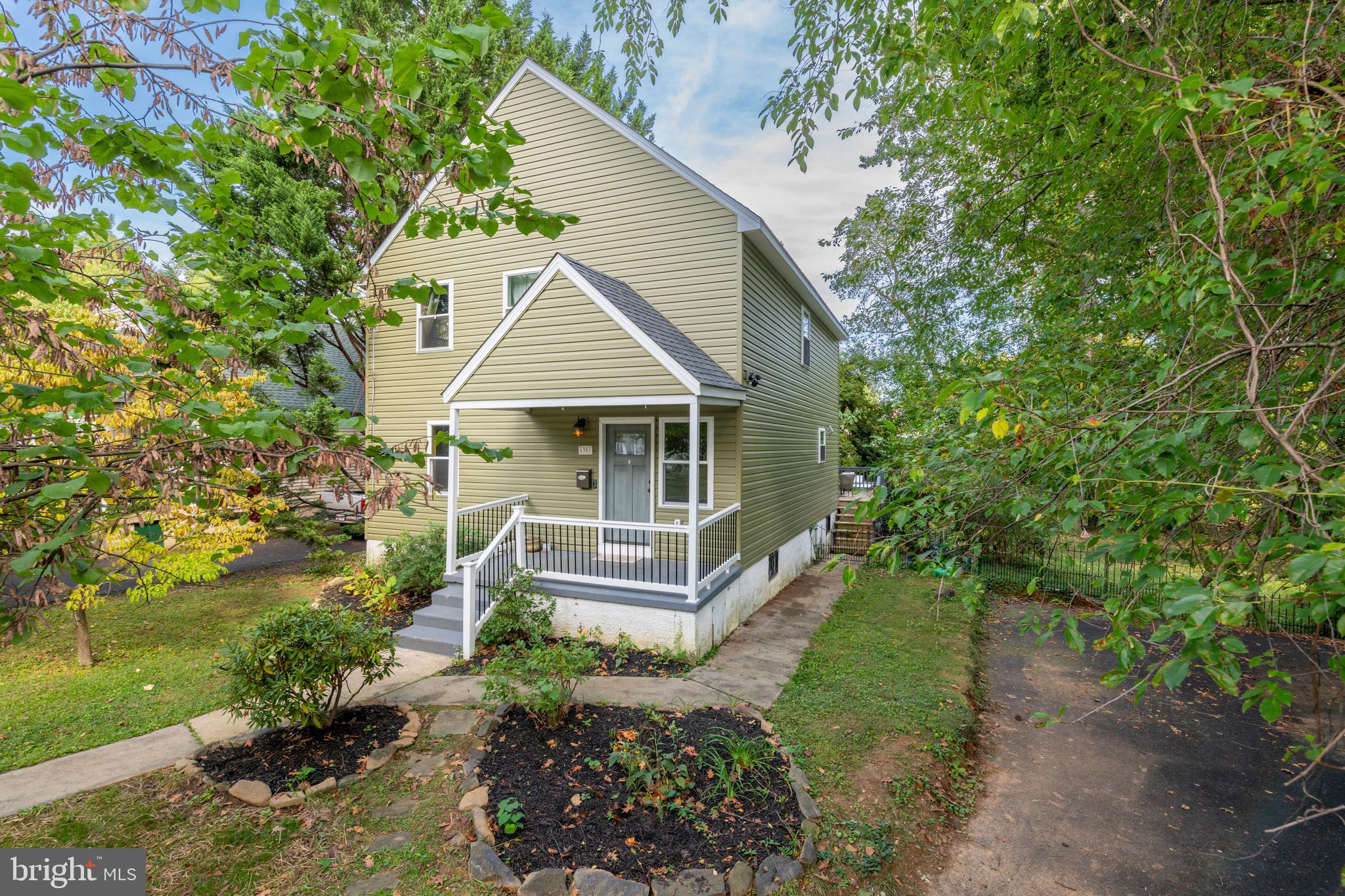 HAMILTON HEIGHTS - Residential