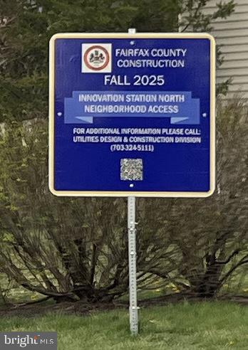 REFLECTION LAKE - Residential