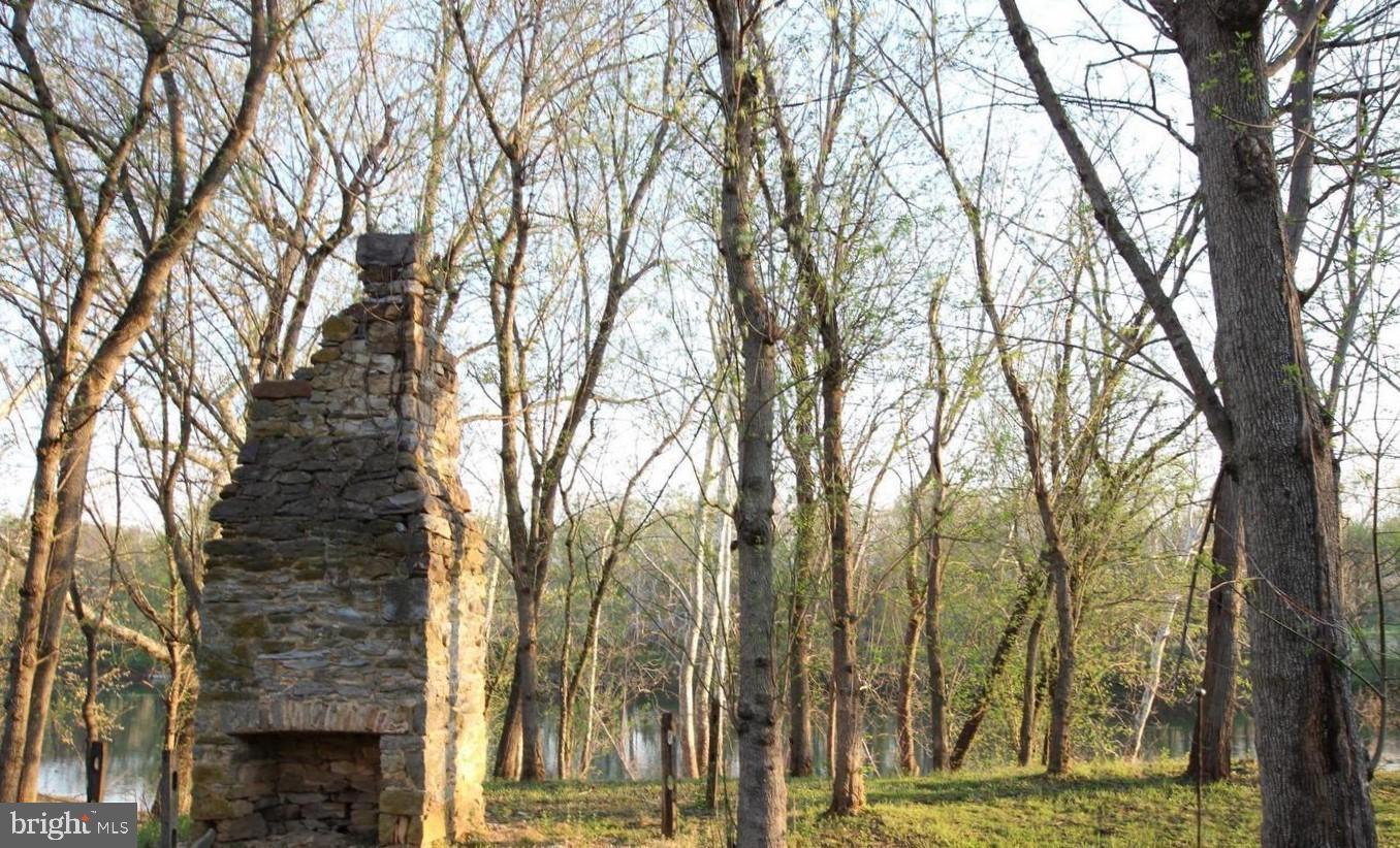 ROCK FERRY STATION - Land