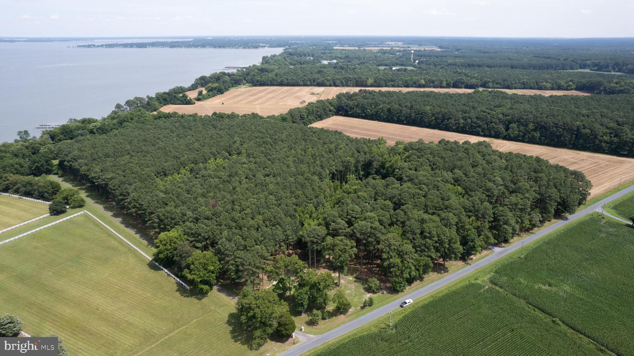 HORNS POINT ROAD