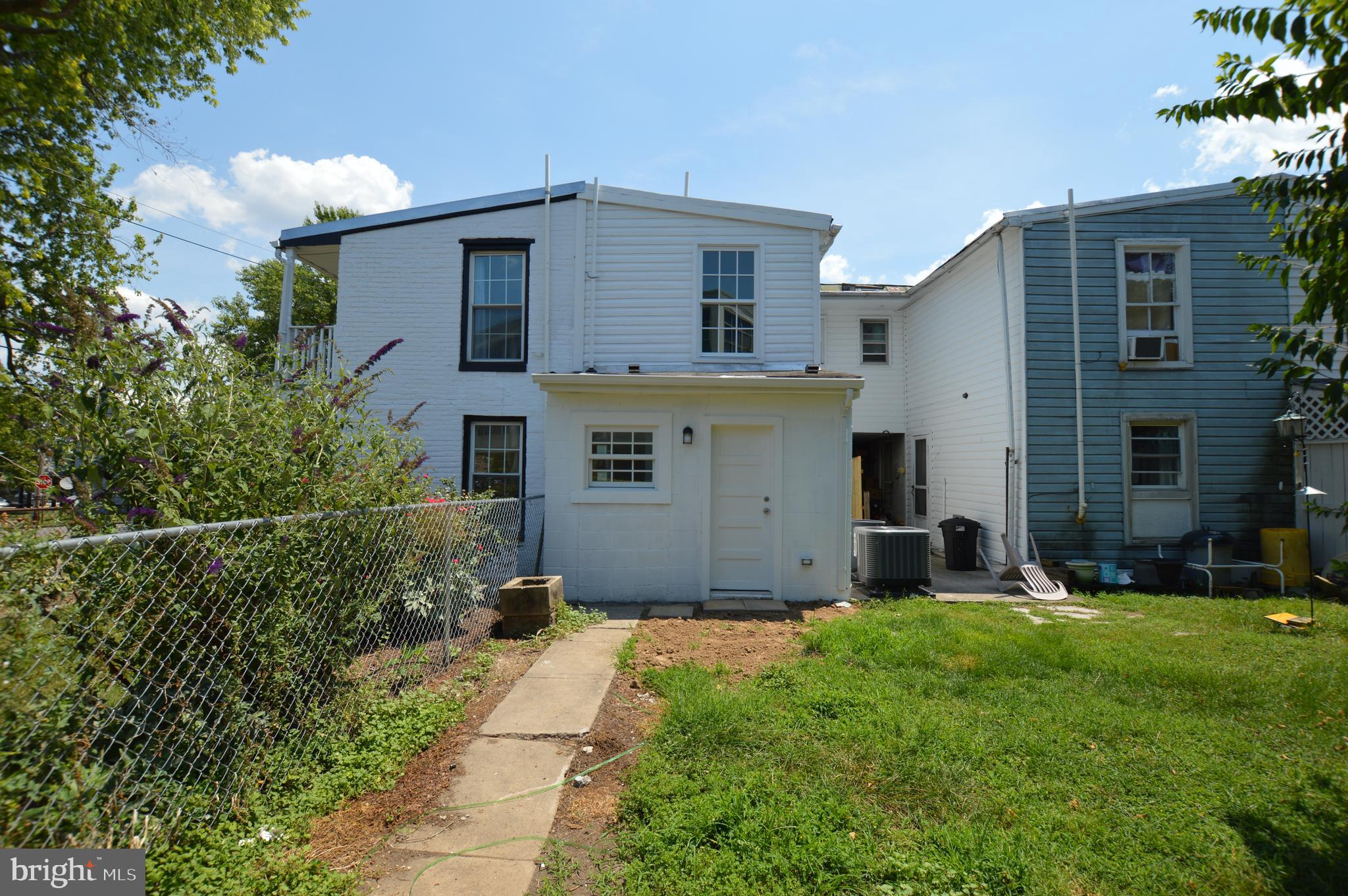 DOWNTOWN FREDERICK - Residential Lease