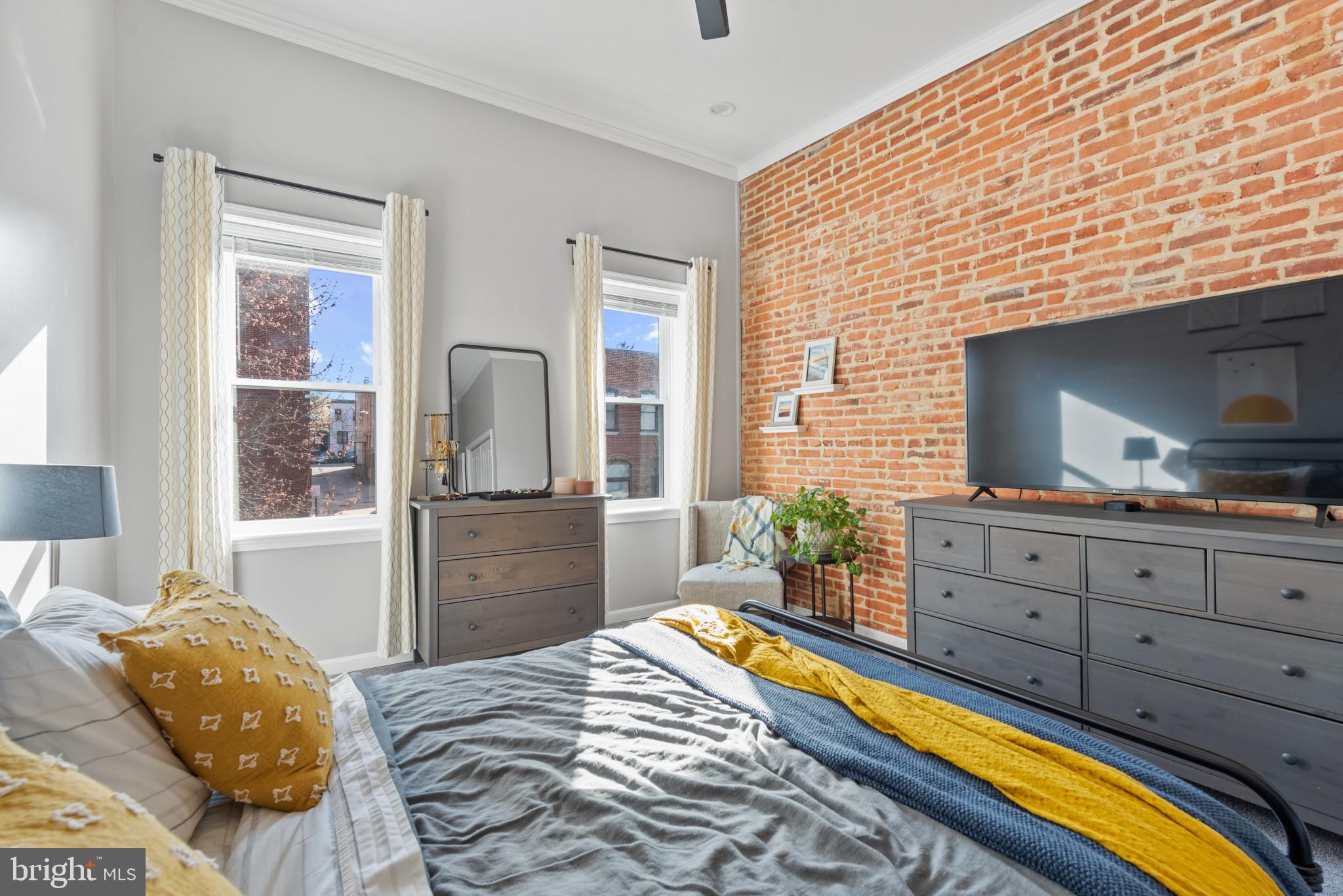 HIGHLANDTOWN - Residential