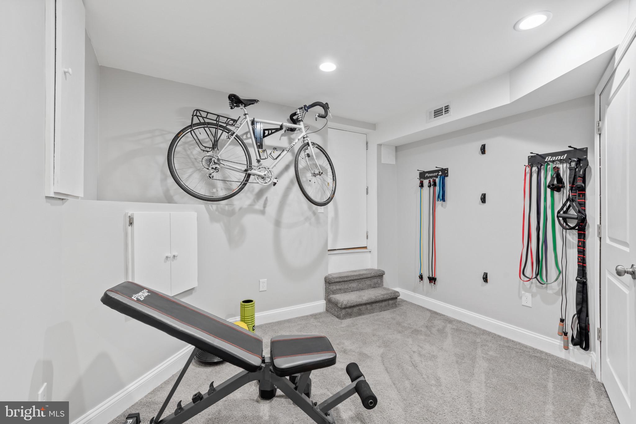 HIGHLANDTOWN - Residential