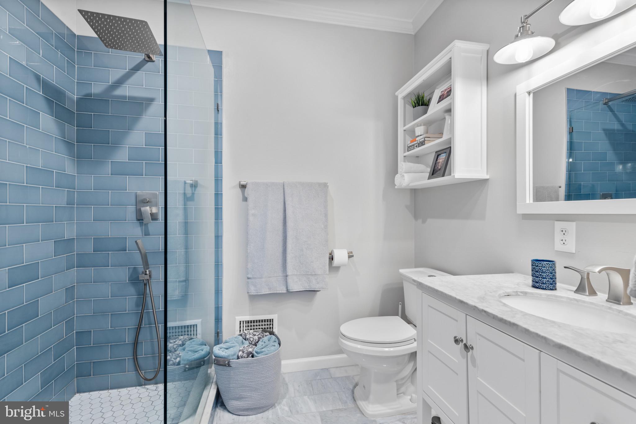 HIGHLANDTOWN - Residential