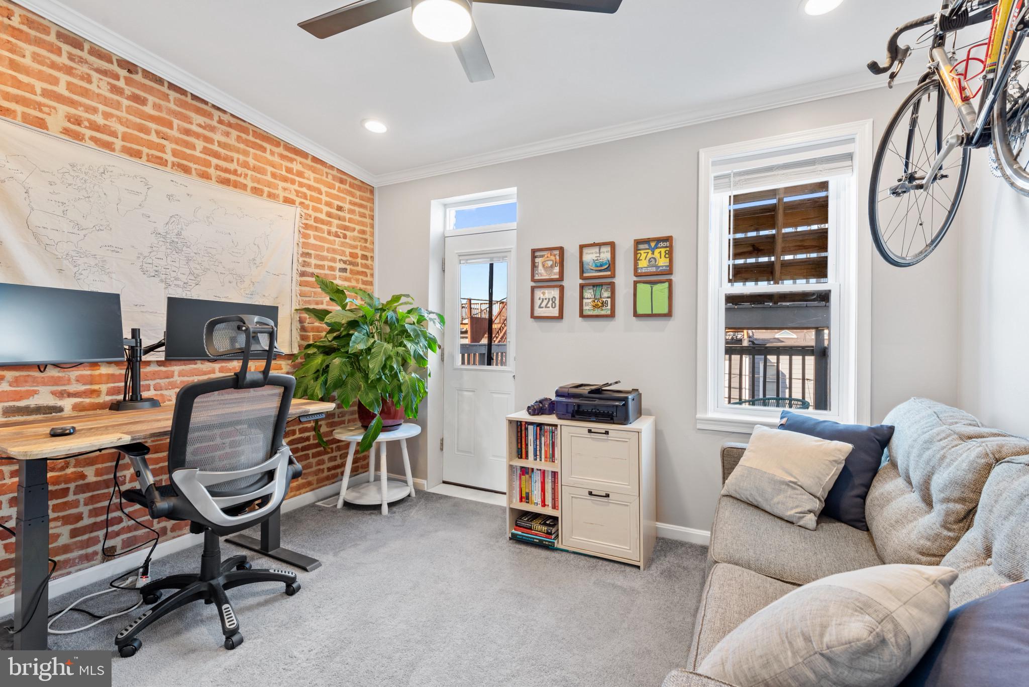 HIGHLANDTOWN - Residential