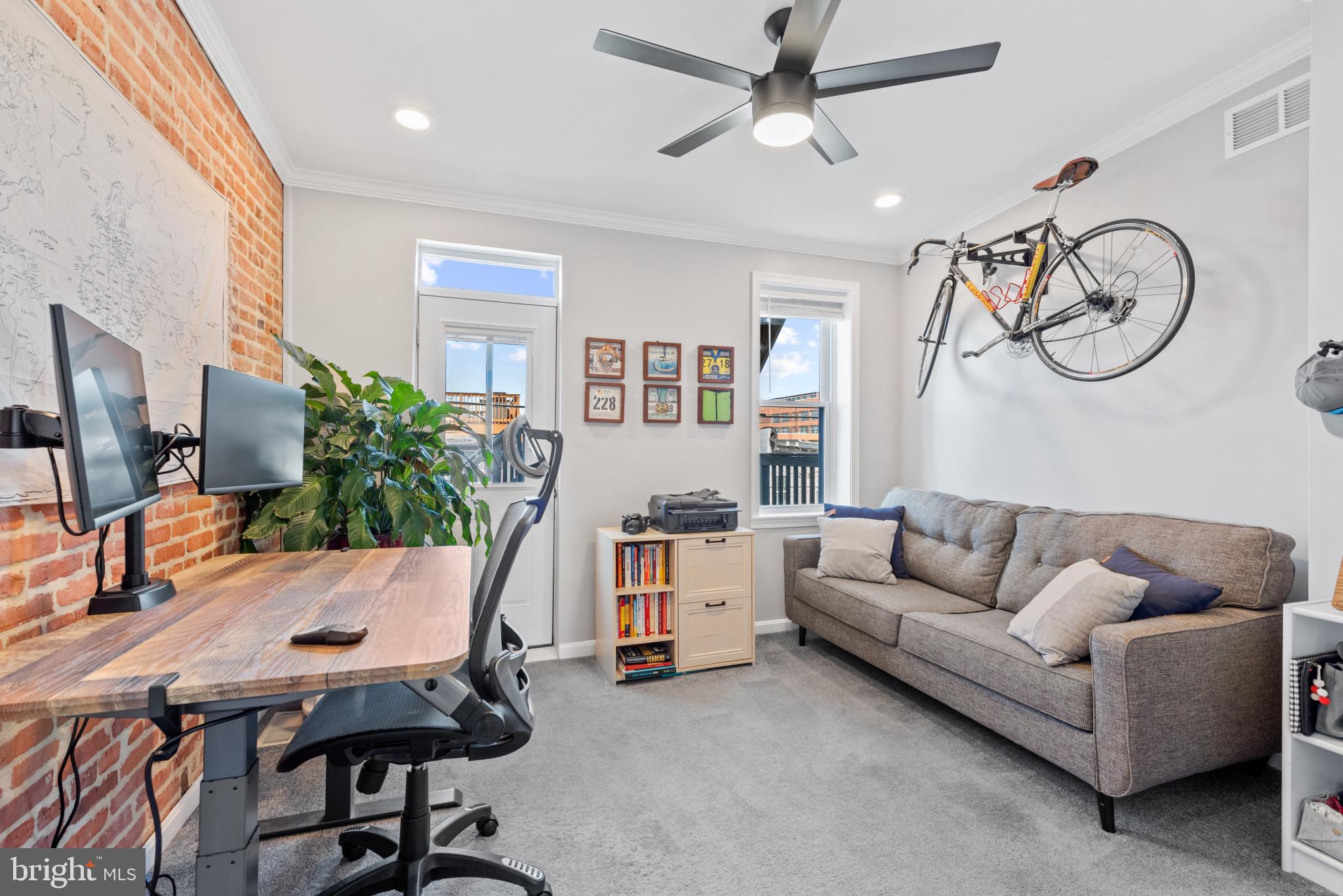 HIGHLANDTOWN - Residential