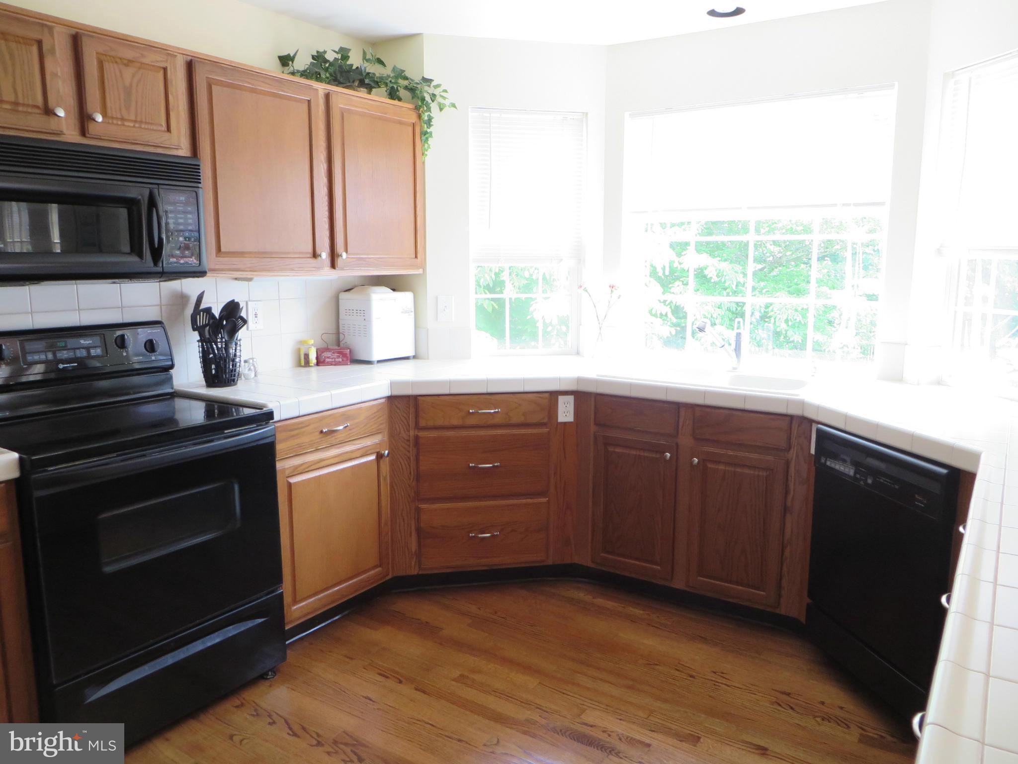 HUNTING QUARTERS - Residential