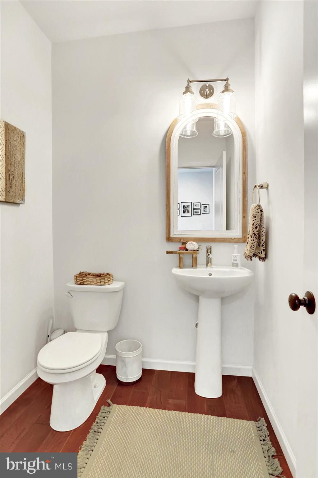 MEADOWBROOK FARMS - Residential