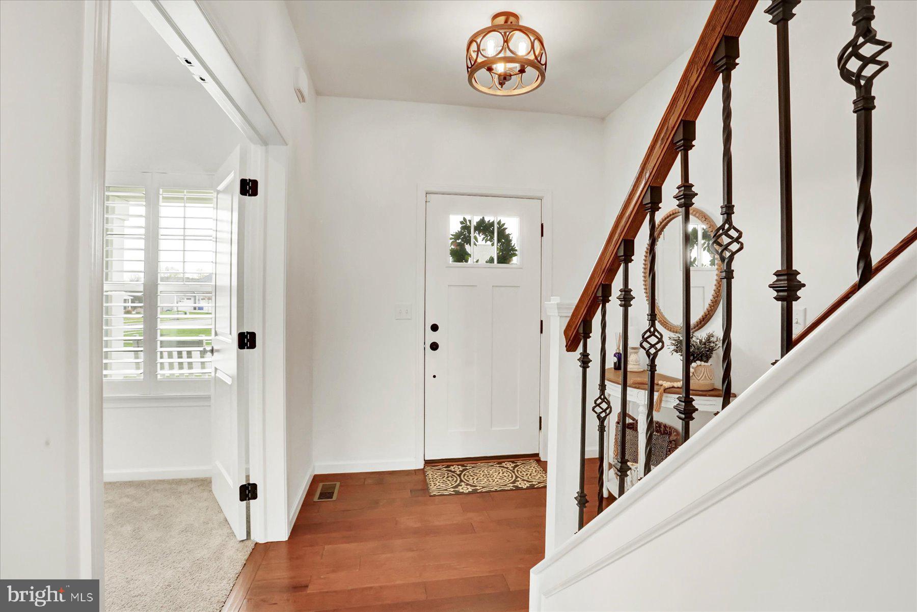 MEADOWBROOK FARMS - Residential