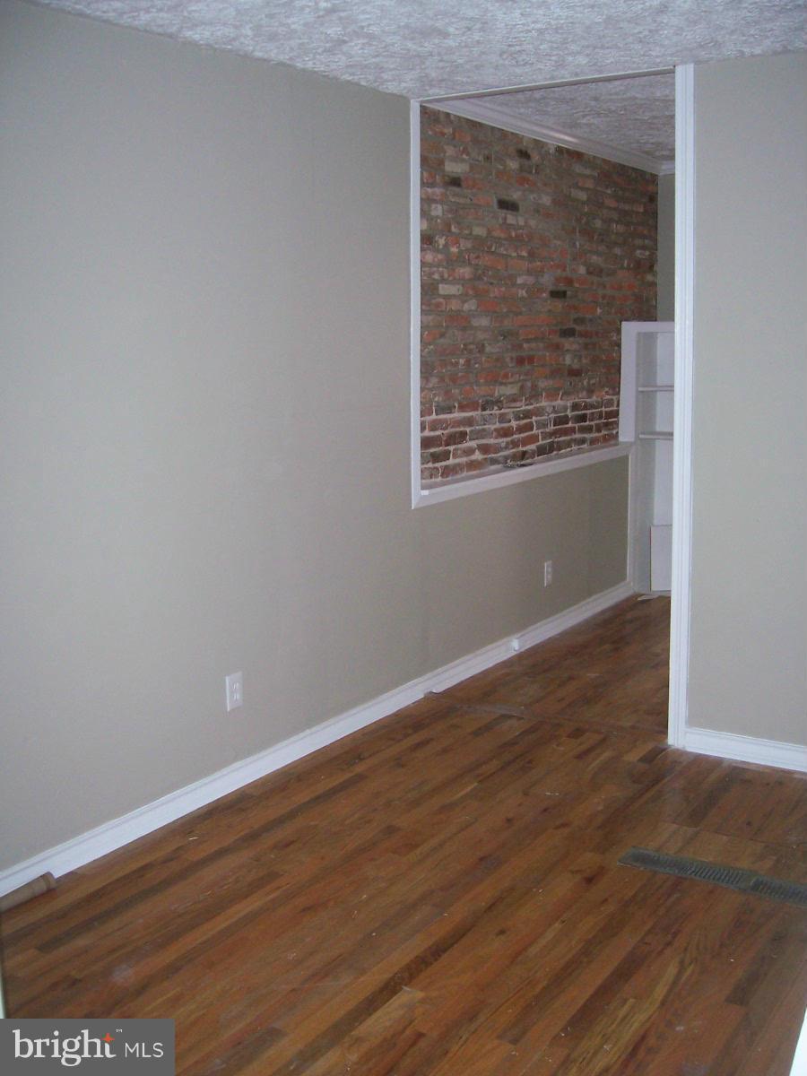 FEDERAL HILL HISTORIC DISTRICT - Residential Lease