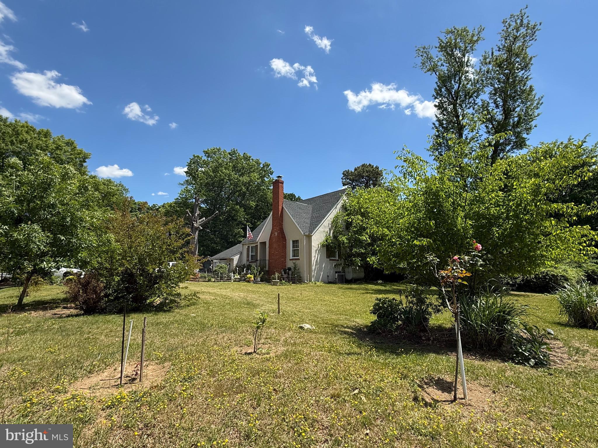 DOWDEN TERRACE - Land