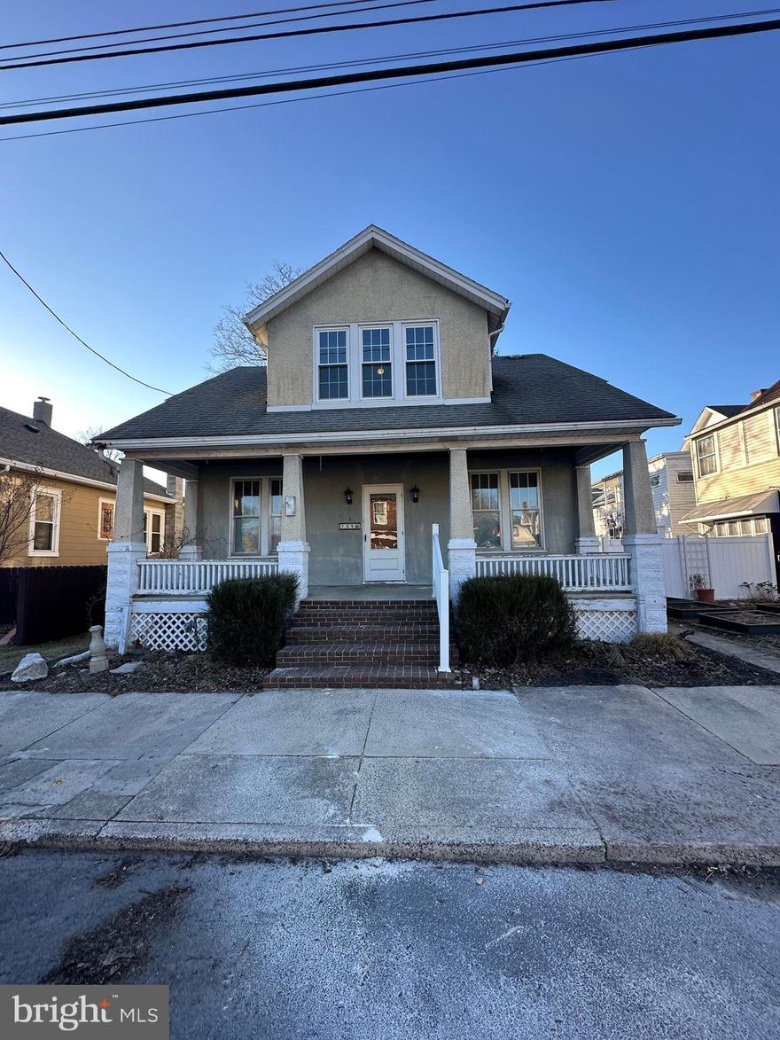 Great Opportunity! This 3-bedroom, 1.5-bath home is ready for your personal touch! With great bones and plenty of potential, this property is perfect for investors, DIY enthusiasts, or anyone looking to add value with some TLC. Enjoy a fenced-in backyard, ideal for pets, entertaining, or gardening. Located Chambersburg, PA, this home is just waiting for the right owner to bring it back to life. Don't miss out on this chance to make it your own! Sold as-is. Schedule your showing today!