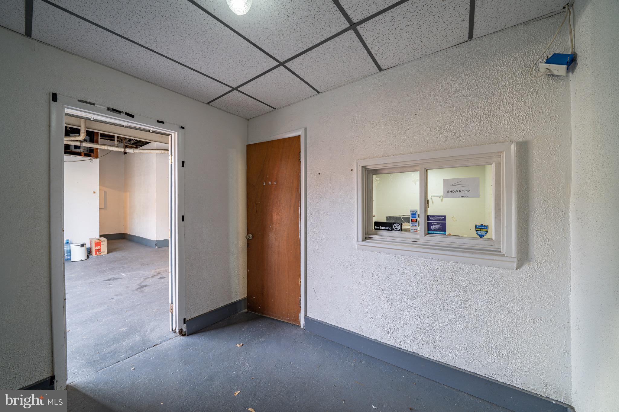 HAGERSTOWN - Commercial Lease