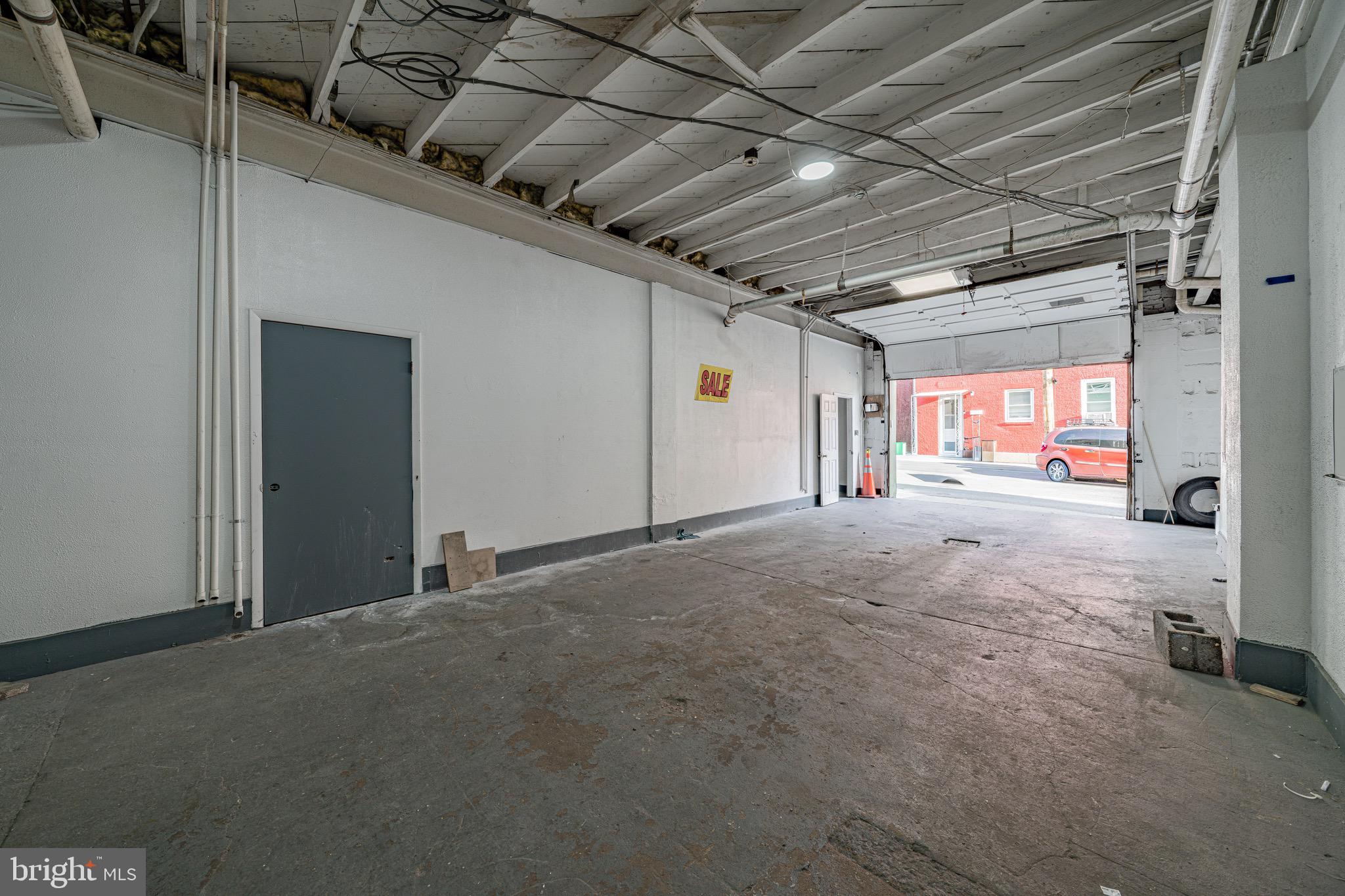 HAGERSTOWN - Commercial Lease