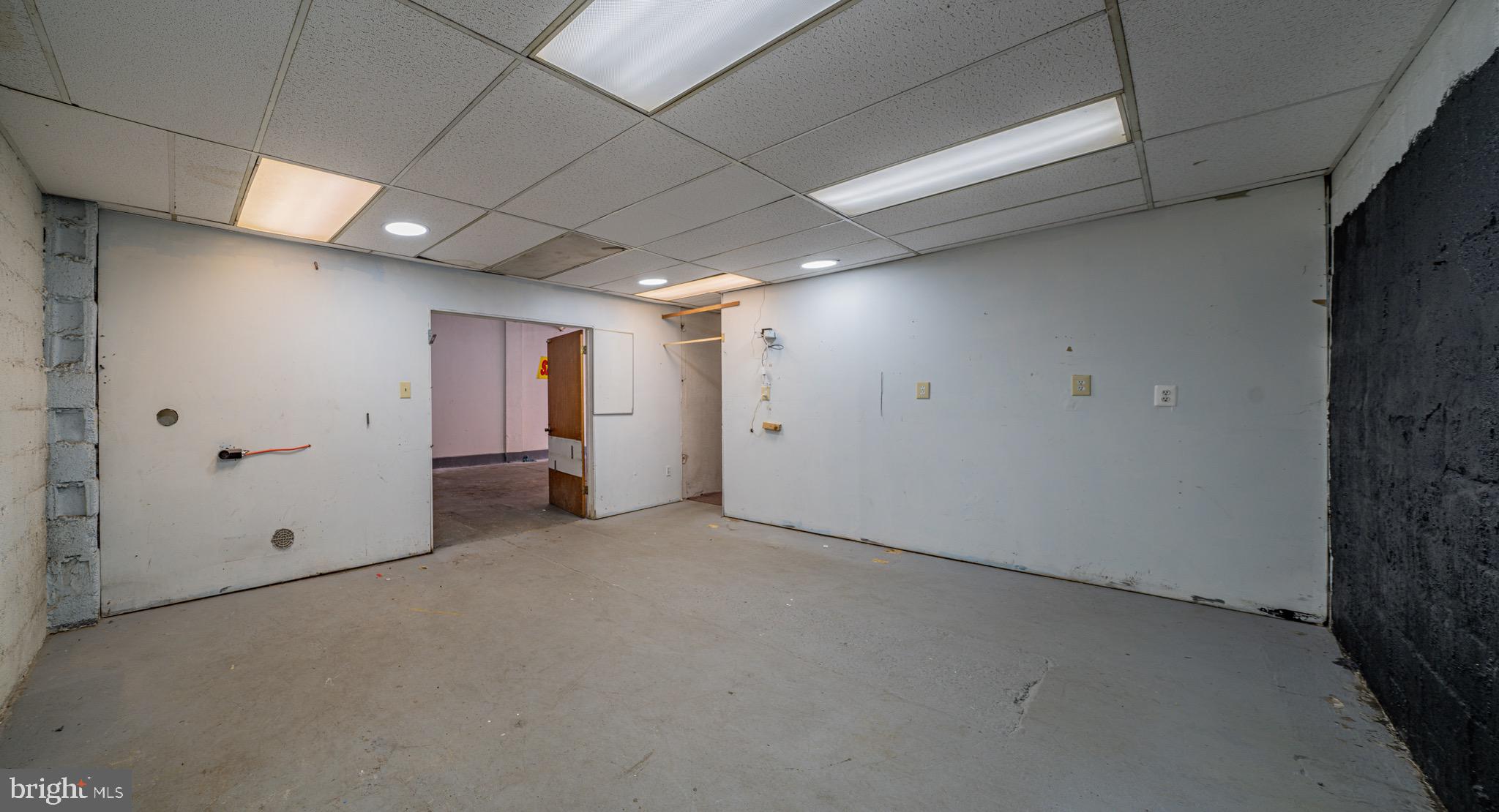 HAGERSTOWN - Commercial Lease