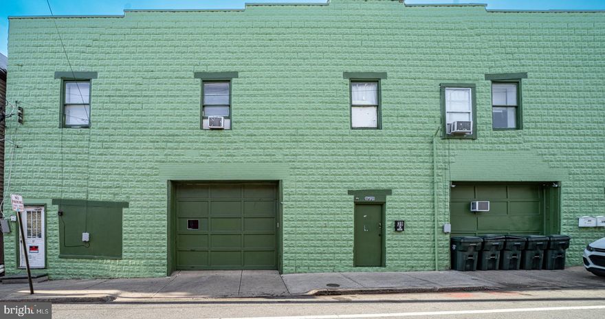 Commercial warehouse/retail/flex space offering approximately 2,900 SF in a prime location in the heart of Hagerstown. Located at 39C N Mulberry St, this versatile property features high ceilings, a large garage entry door, and a standard entry door, providing excellent access for contractors, light industrial users, retail operations, or storage-based businesses. The space includes two private offices, a bathroom, and an open layout with ample room for storage, equipment, or showroom use. Formerly used as an appliance store, the property is well-suited for a variety of commercial uses. Excellent central location with strong accessibility and convenience for daily operations.