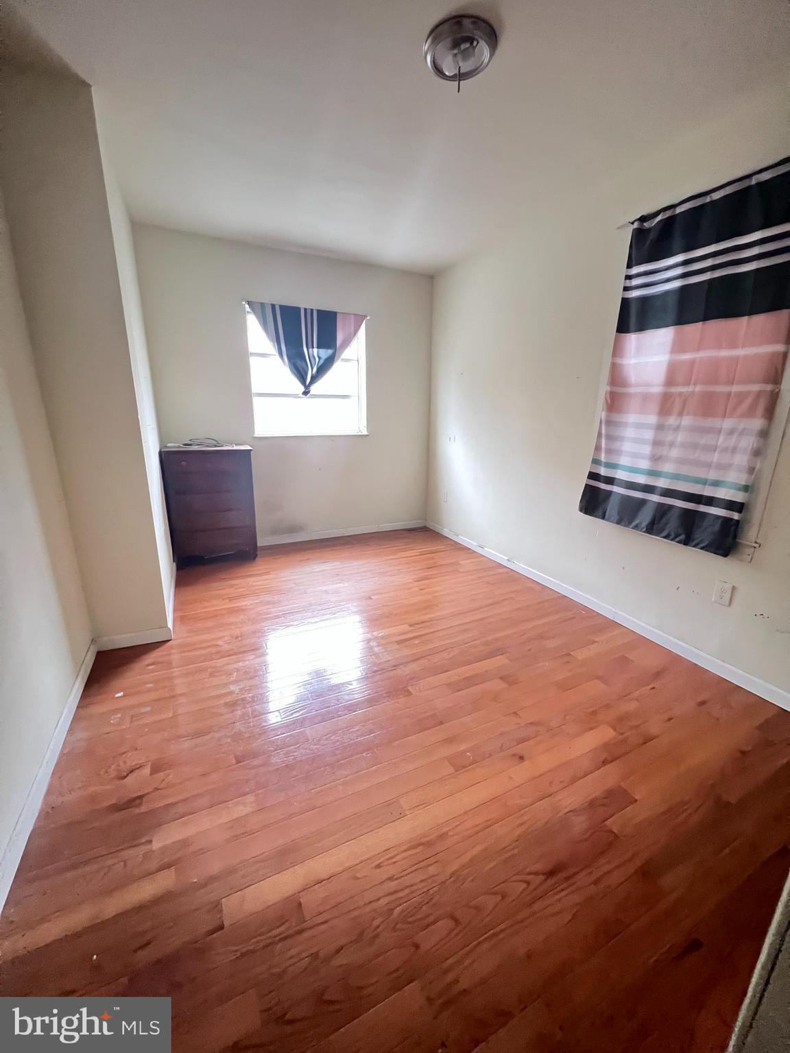 PASSYUNK SQUARE - Residential