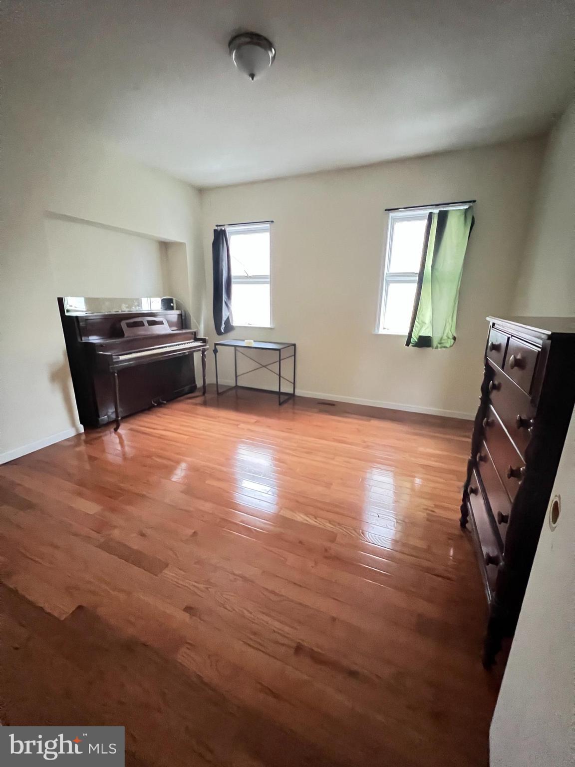 PASSYUNK SQUARE - Residential