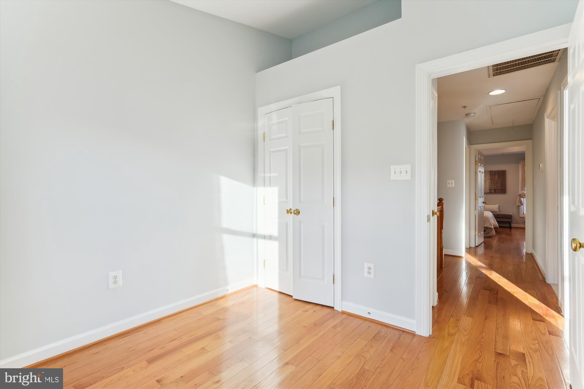 PLYERS MILL ESTATES - Residential