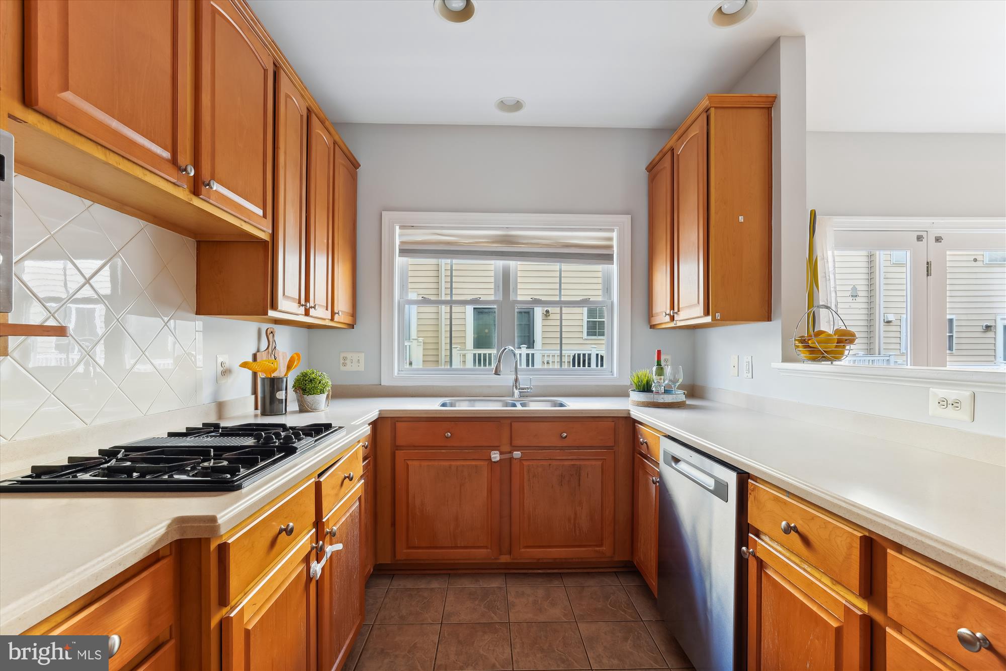 PLYERS MILL ESTATES - Residential