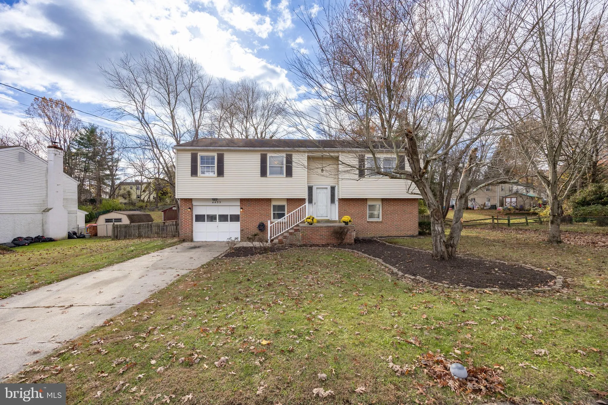 Upper Chichester, Pennsylvania 19061, United States, 4 Bedrooms Bedrooms, ,3 BathroomsBathrooms,Residential,Active,241376