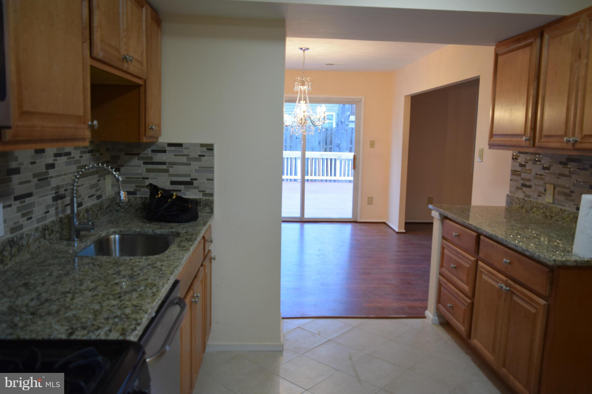 LAKE BRADDOCK - Residential