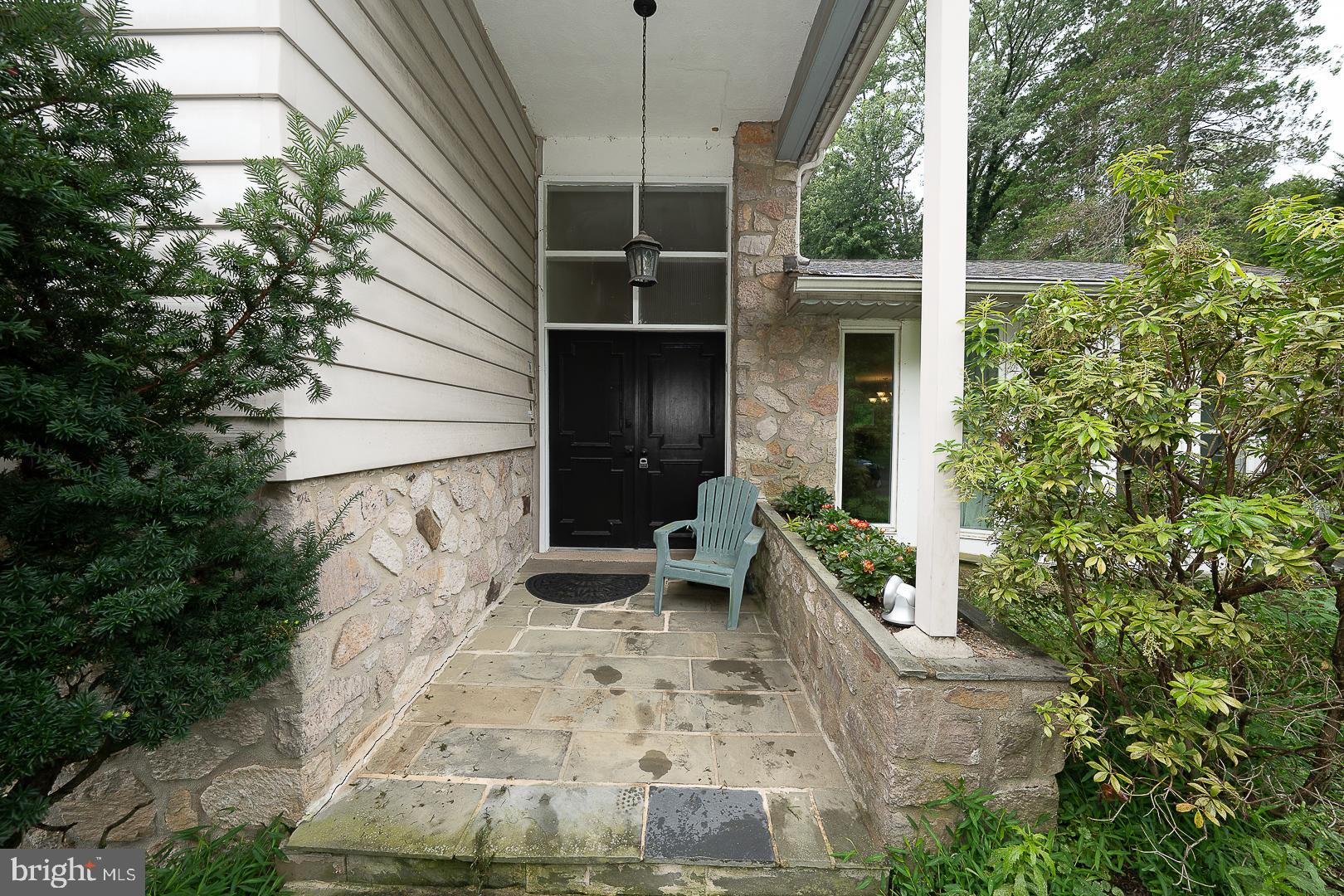 528 SPRAGUE ROAD