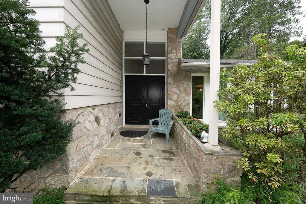 Photo of 528 Sprague Road, PENN VALLEY, PA 19072 (MLS # PAMC2191950)