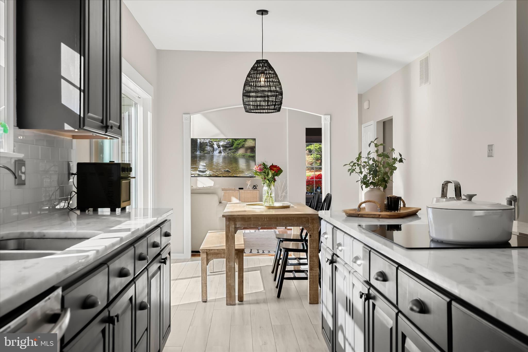 HURLINE FARMS - Residential