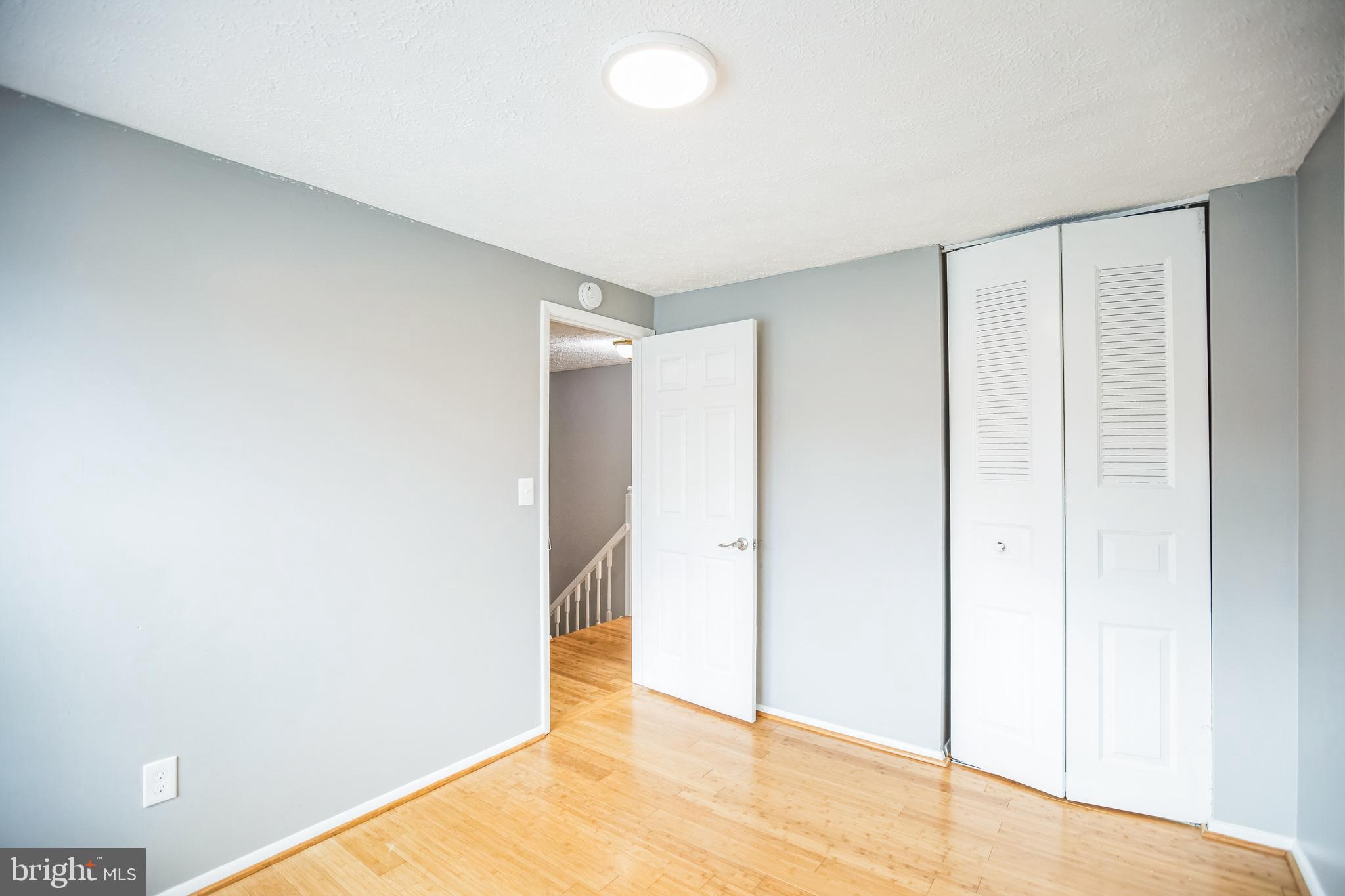 NEWINGTON COMMONS - Residential Lease