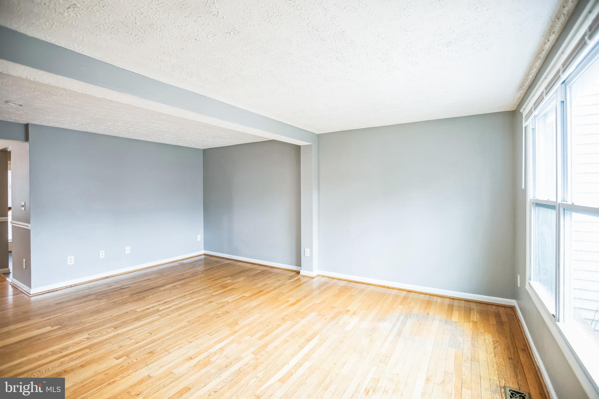 NEWINGTON COMMONS - Residential Lease